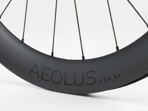 Trek Bikes Bontrager Aeolus Pro 51 TLR Disc racewiel Black Best