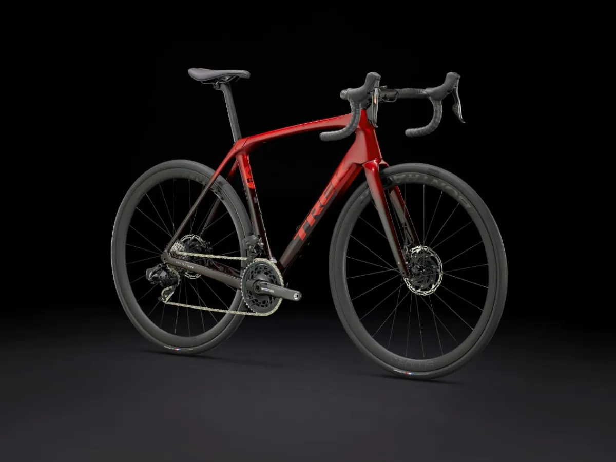Trek Bikes Domane SLR 7 AXS Gen 4 Store