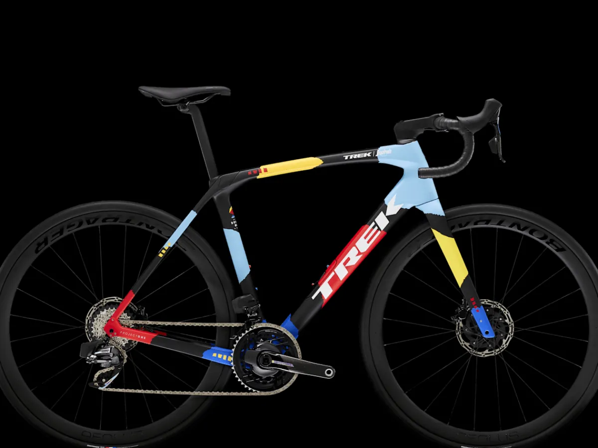 Trek Bikes Domane SLR 7 AXS Gen 4 Store