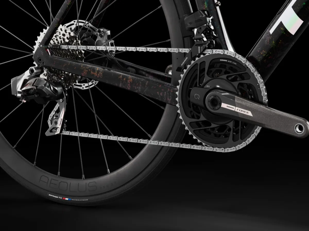 Trek Bikes Domane SLR 7 AXS Gen 4 Store