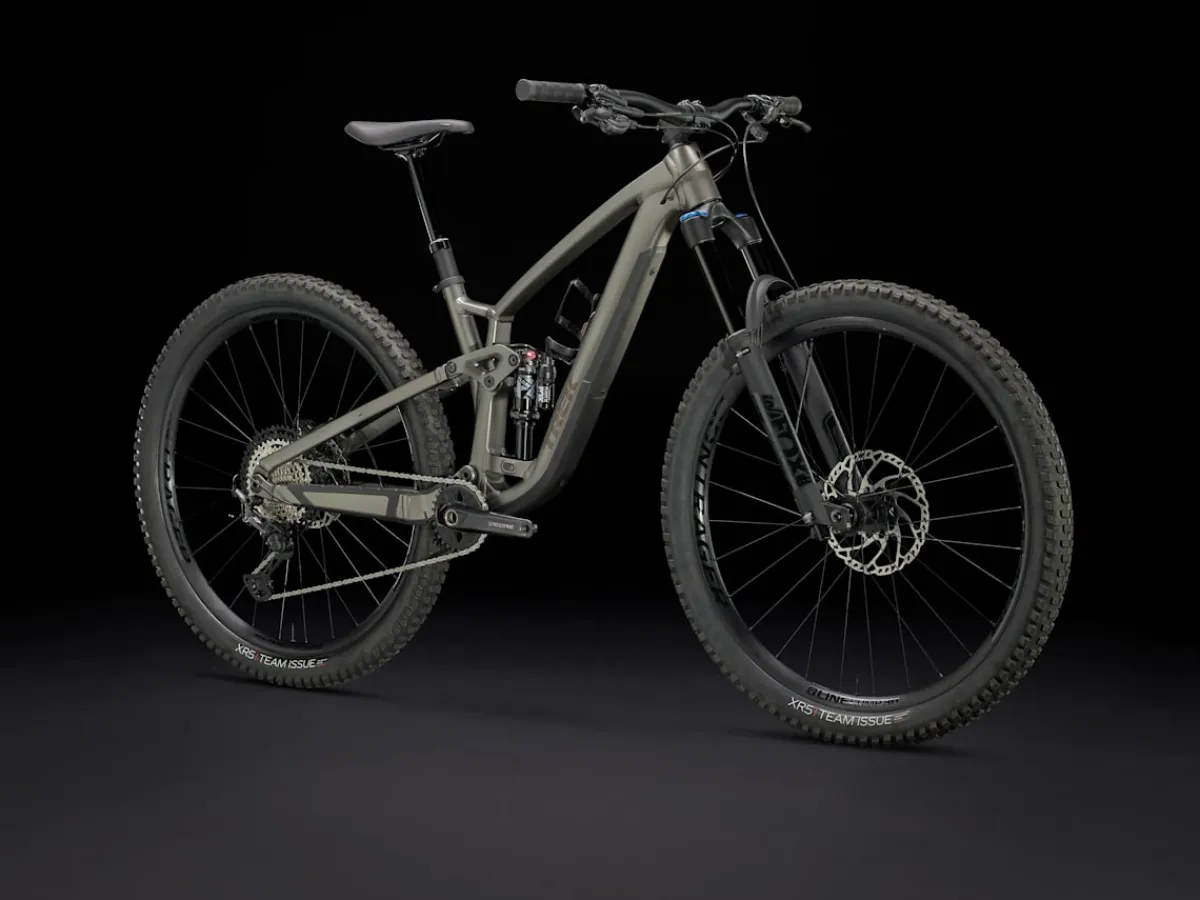 Trek Bikes Fuel EX 8 XT Gen 6 Outlet