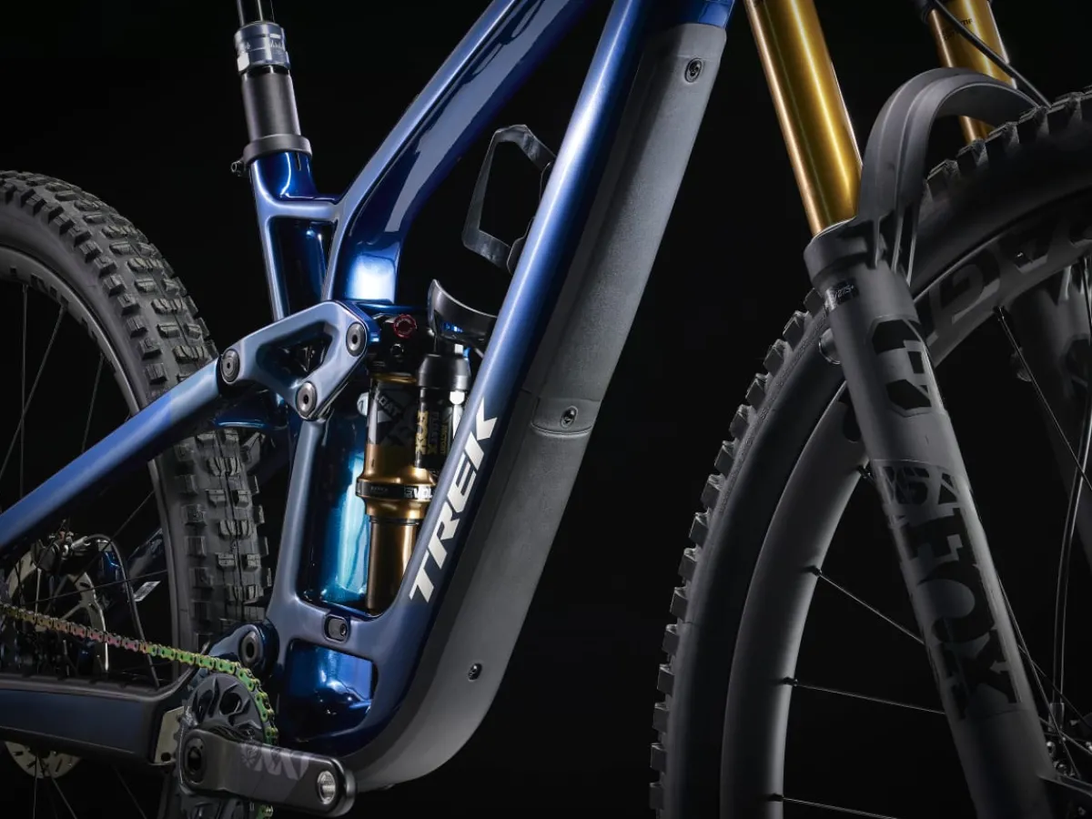 Trek Bikes Fuel EX 9.9 XX1 AXS Gen 6 Hot