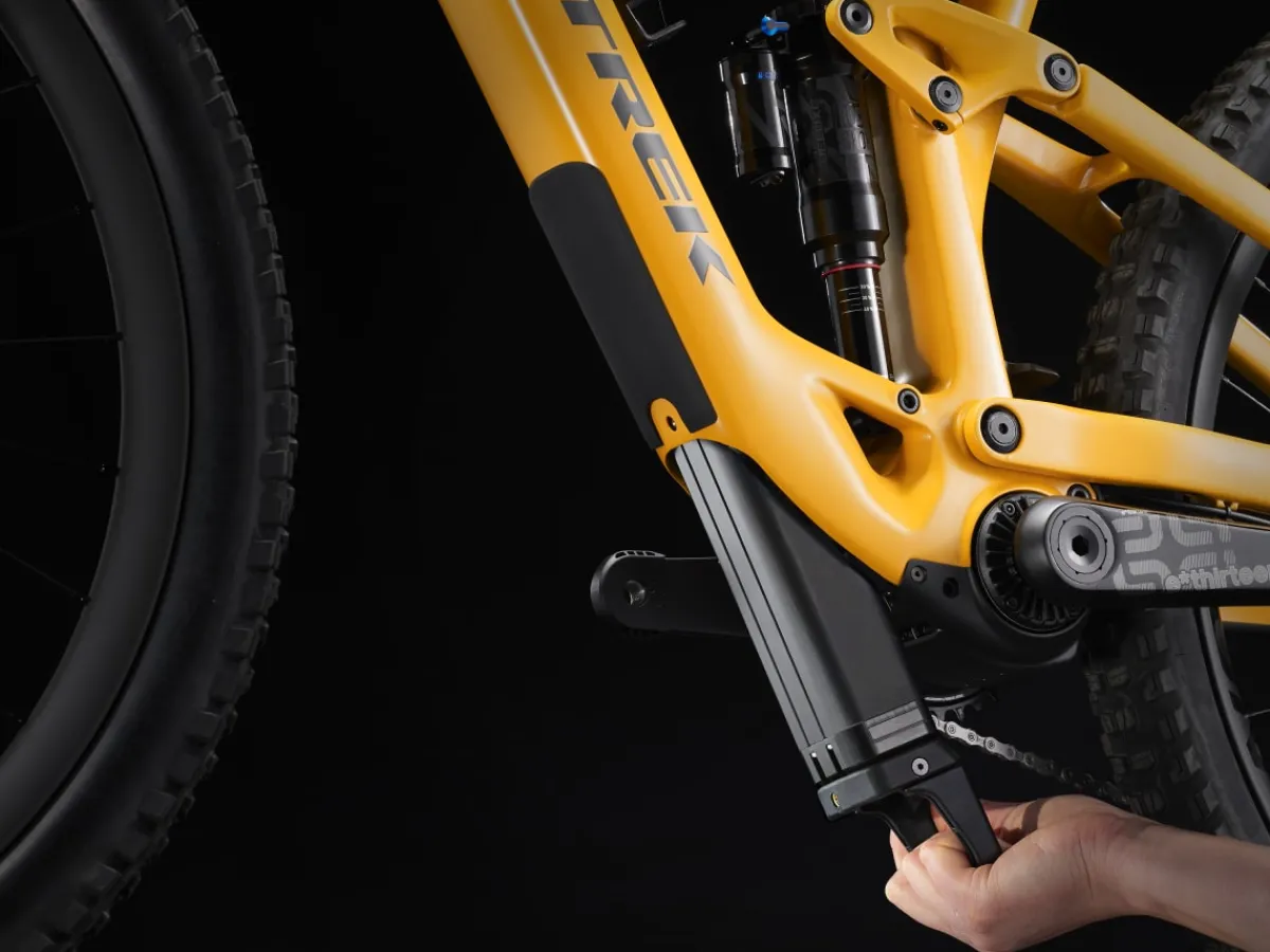 Trek Bikes Fuel EXe 9.8 Flash Sale