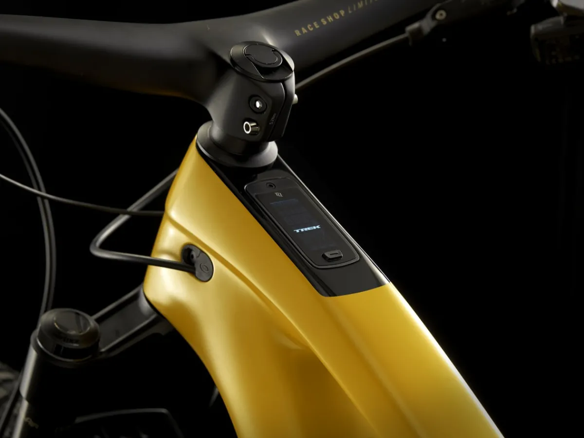 Trek Bikes Fuel EXe 9.9 XX1 AXS Satin Baja Yellow Sale