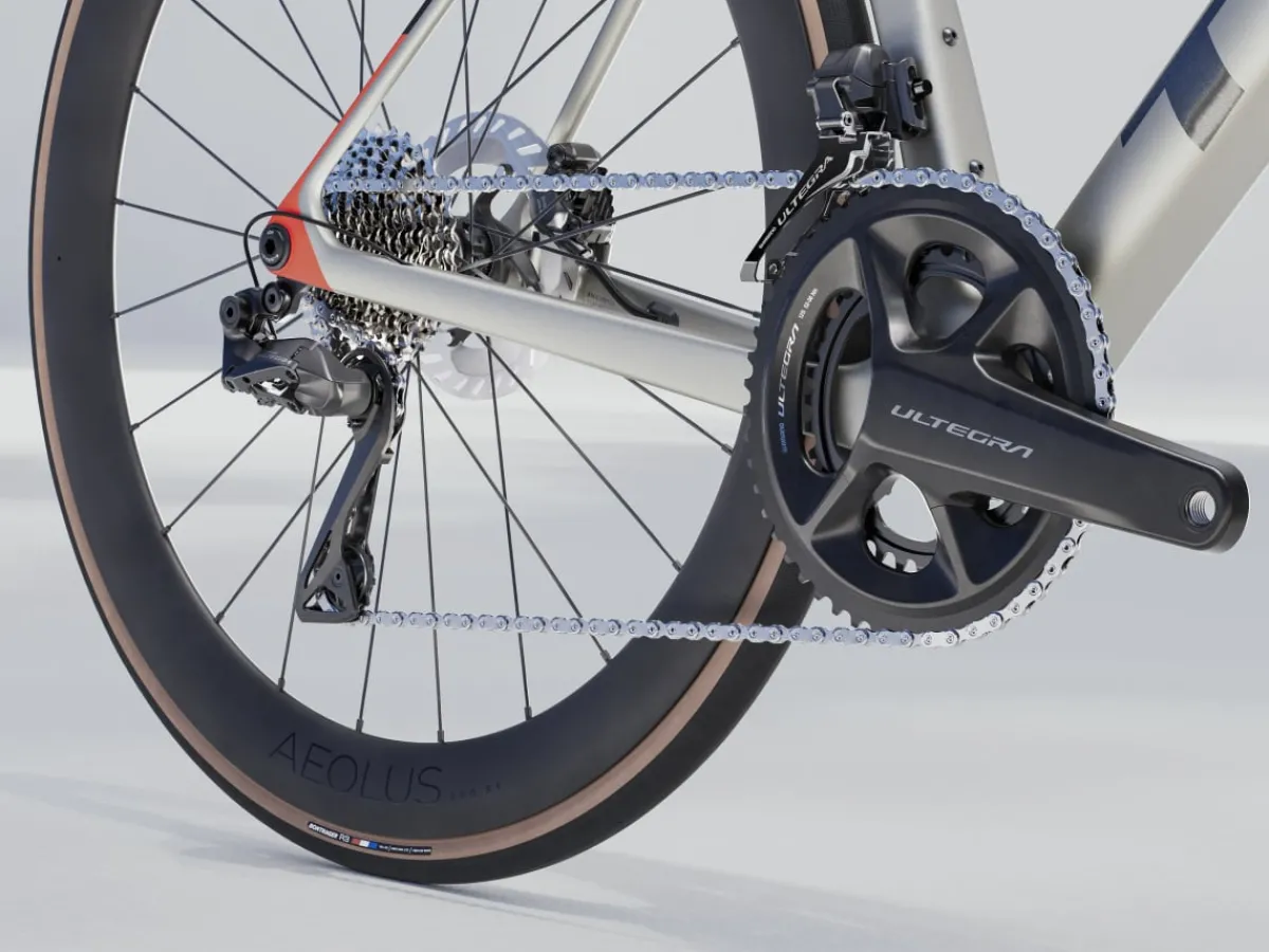 Trek Bikes Madone SL 7 Gen 8 Matte Lunar Silver Sale