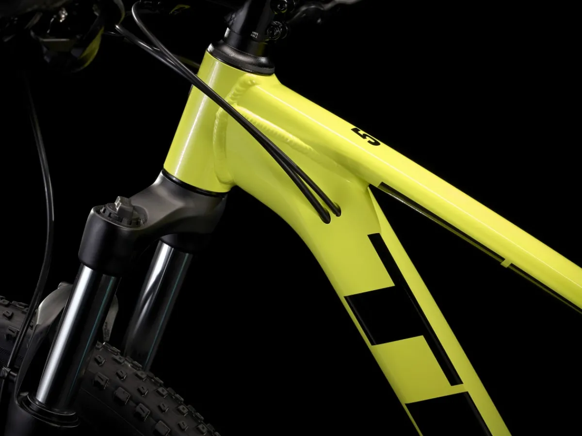Trek Bikes Marlin 5 gen 2 Radioactive Red Best