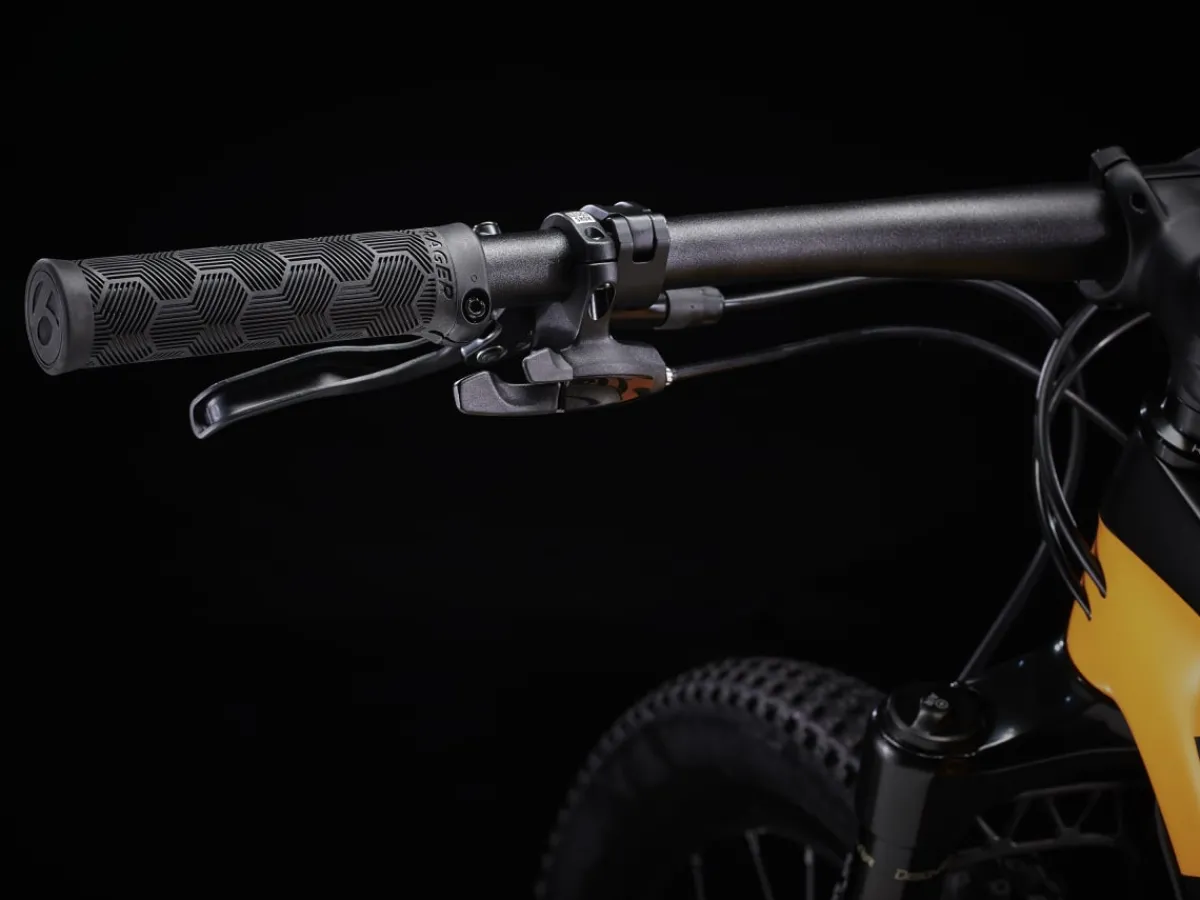 Trek Bikes Procaliber 9.6 Volt/Raw Carbon Online
