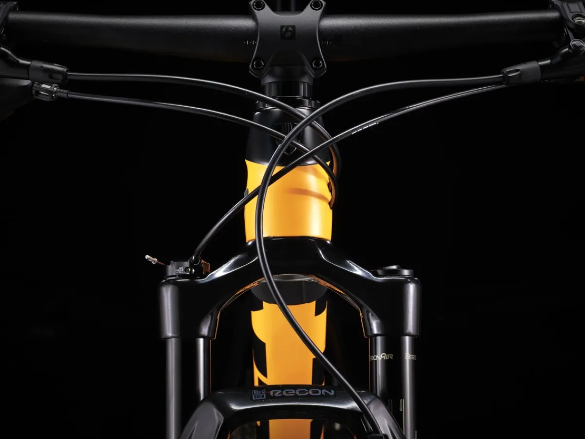 Trek Bikes Procaliber 9.6 Volt/Raw Carbon Online