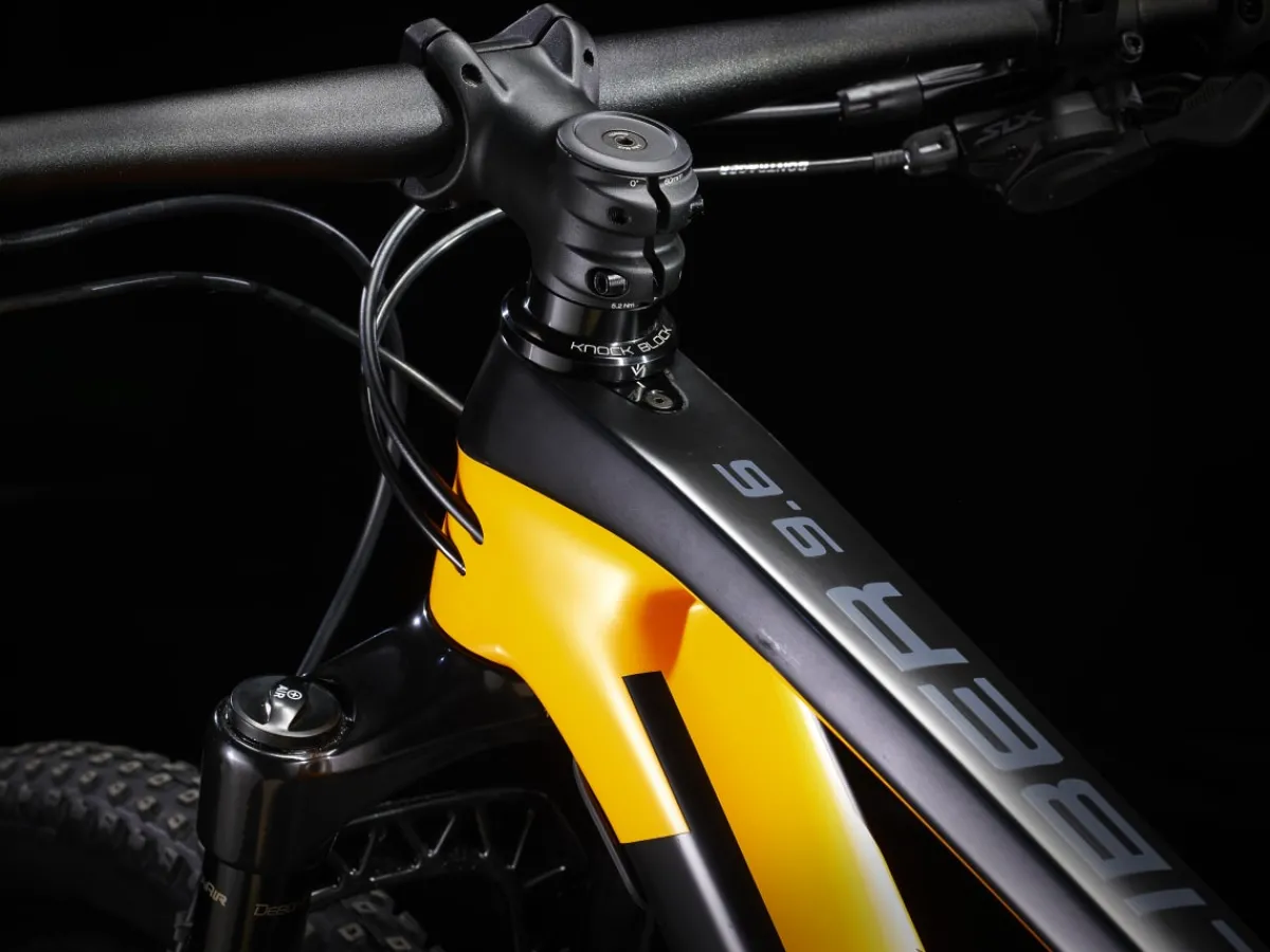 Trek Bikes Procaliber 9.6 Volt/Raw Carbon Online