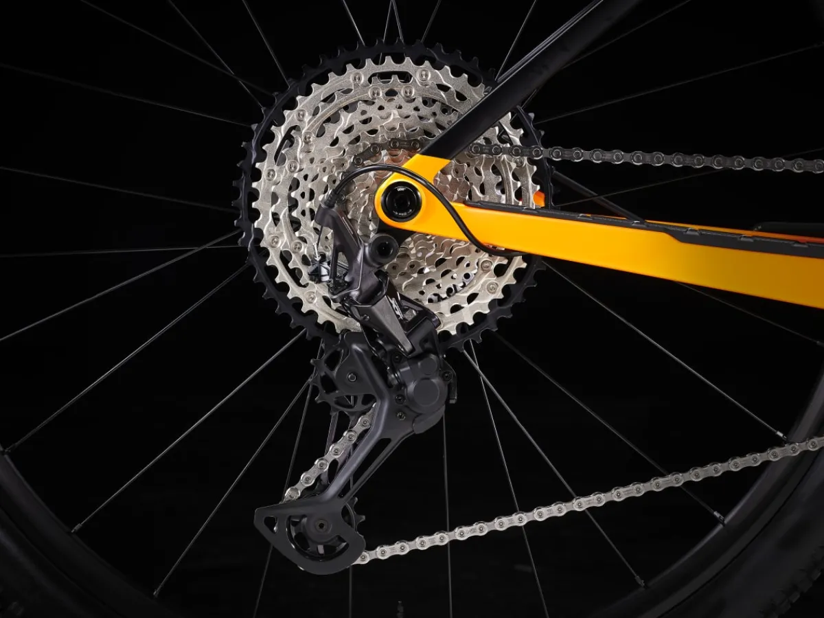 Trek Bikes Procaliber 9.6 Volt/Raw Carbon Online