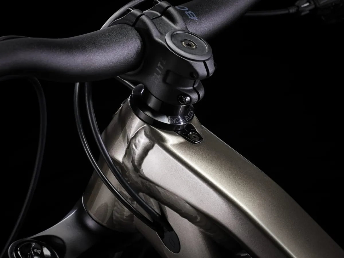 Trek Bikes Slash 7 Gen 5 New