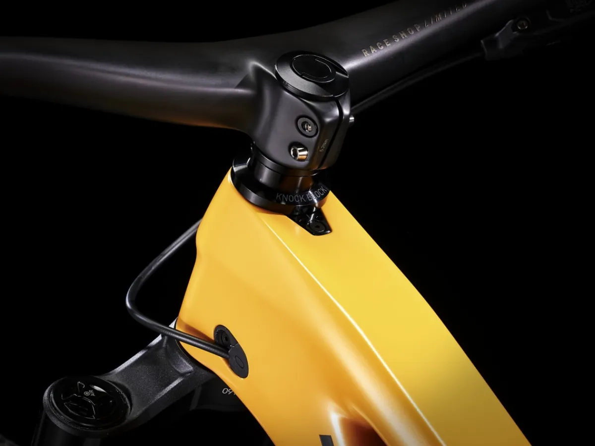 Trek Bikes Slash 9.9 XX1 Flight Attendant Gen 5 Online